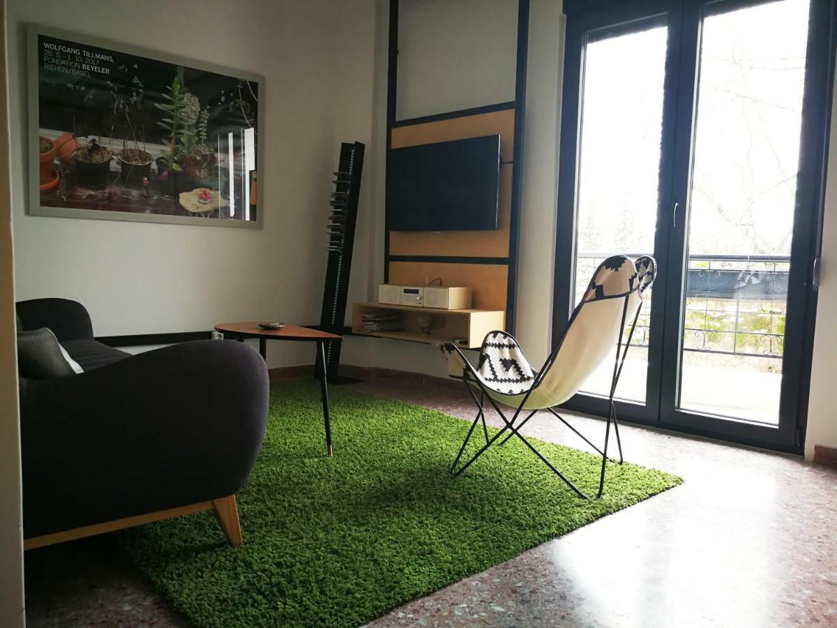 Semedaki, A Modern Appartment In The Centre Of History Athens Luaran gambar